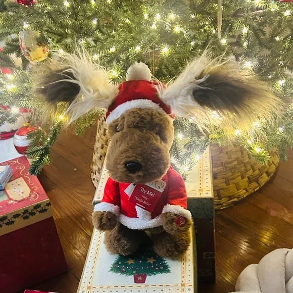 Animated Puppy Festive Plush Sings “Jingle Bells” with Flapping Ears - Picture 1 of 6